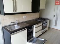 Pron�jem neza��zen�ho cihlov�ho bytu 2+1, 59m, Olomouc ulice Norsk�