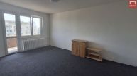 Pron�jem neza��zen�ho bytu 1+1, 35m2, Olomouc ulice Kosmonaut�