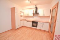 Pron�jem bytu 2kk 57m2, P9 Vyso�any, ul. Pod Harfou, novostavba, balk�n, gar�ov� st�n�