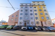 Prodej bytu 1+kk, 36 m2, Praha 9 - Vyso�any, �erpadlov�
