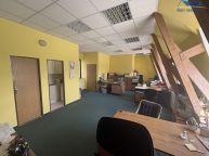 Pron�jem komer�n�ch prostor - Bayerova , Ro�nov pod Radho�t�m