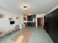 1+kk, 37 m2, s terasou a parkovac�m st�n�m, Praha 10 - Stra�nice