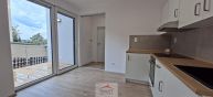 Pron�jem modern� novostavby RD 2+kk s terasou, zahradou a parkovac�m m�stem, Vala�sk� Mezi����