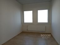 Pron�jem kancel��e, 14 m2, Praha 10 - Doln� M�cholupy, ul. Ke Kablu