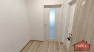 5. Nov� byt 1+kk, Nupaky, Praha v�chod