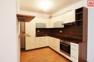 Pron�jem prostorn�ho bytu 2+kk s terasou  celkem 82,38 m + gar�ov� st�n� | Olomouc  Nov� Sady