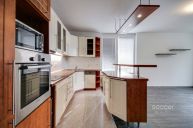 Pron�jem bytu 2+kk a lod�ie, 63 m2, ulice Kostomlatsk�, Praha 9 � Let�any.