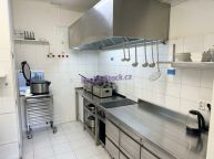 Pron�jem zaveden� kolaudovan� restaurace 40m2 P-10 �itom�rsk� frekventovan� m�sto