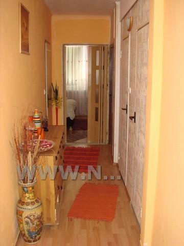 ?=chodba tam - (9654000)