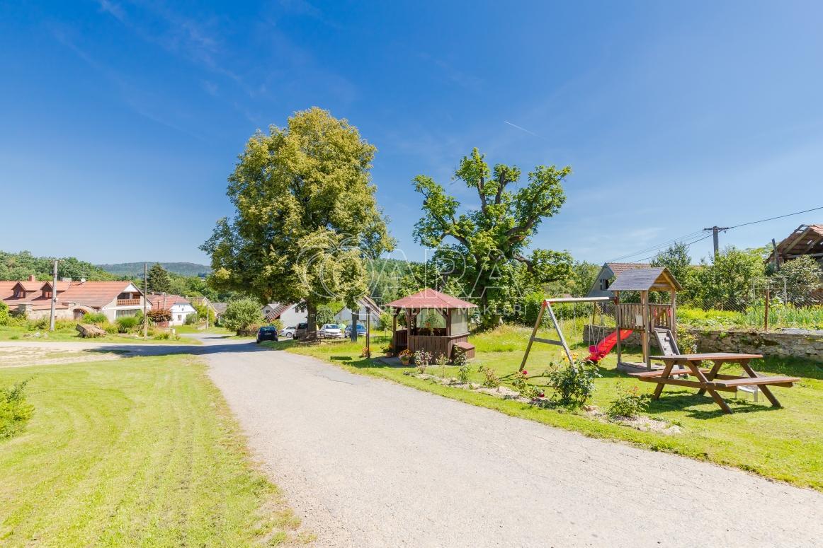 ?=a-image649 (1).jpg - (11541467)