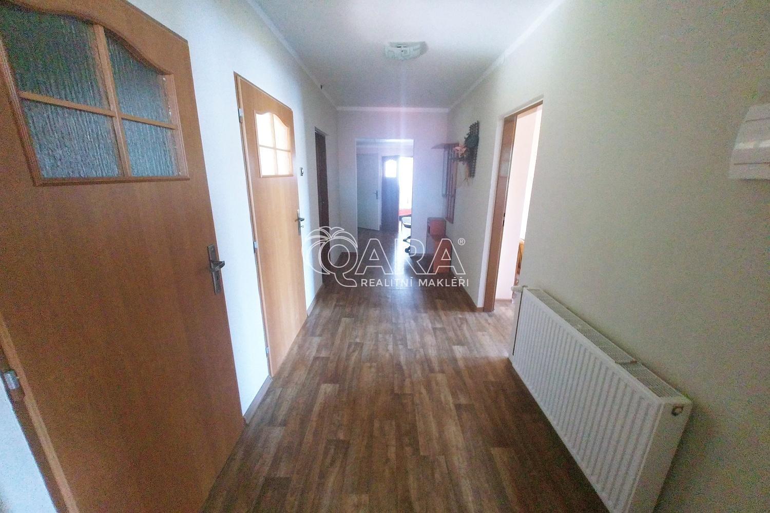 ?=chodba v byt� - (11609249)