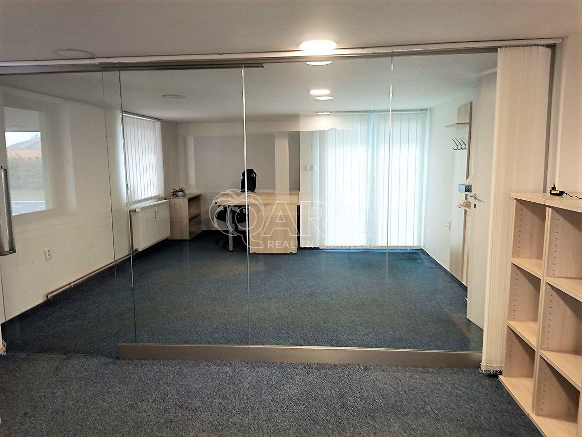 Pron�jem kancel��e Mlad� Boleslav www.ondrejkucera.com Ond�ej Ku�era (18).jpg