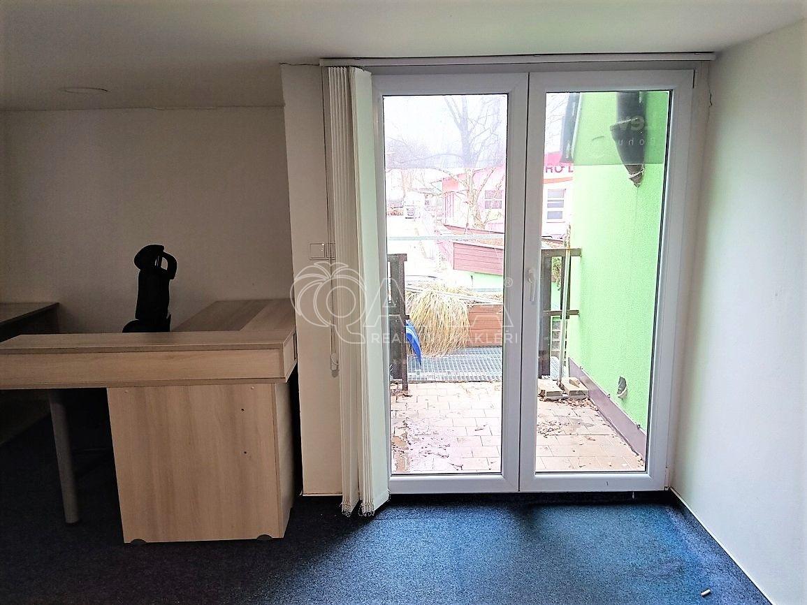 ?=Pron�jem kancel��e Mlad� Boleslav www.ondrejkucera.com Ond�ej Ku�era (1).jpg - (11624770)