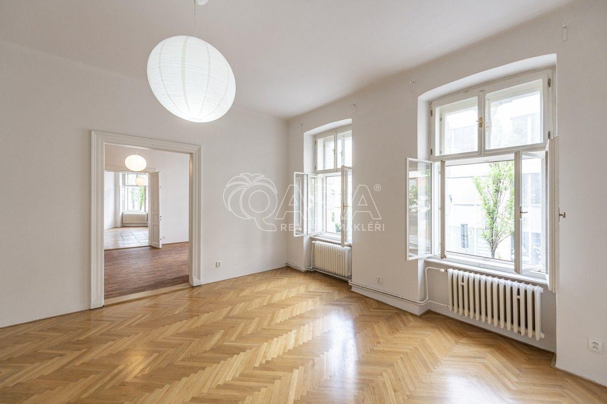 ?=Prodej byt �kr�tova 3+kk www.ondrejkucera.com Ond�ej Ku�era Praha 2 Vinohrady (14).jpg - (11721220)