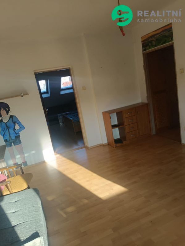 ?= - (12090121)