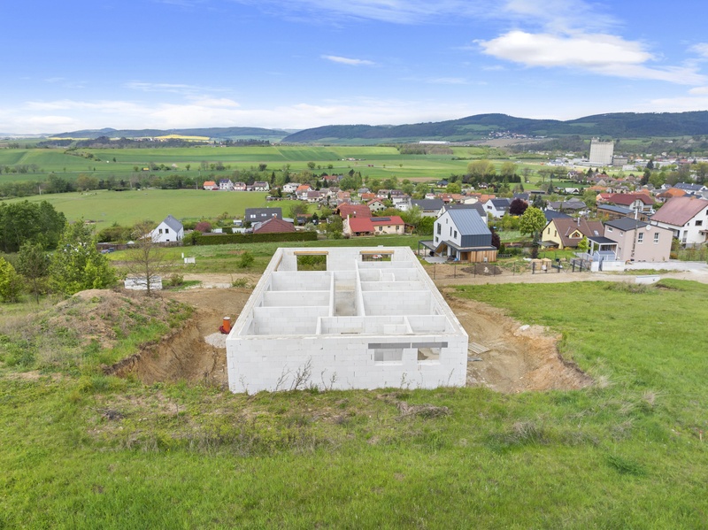 ?=DJI_20240425164915_0513_D - (11885846)