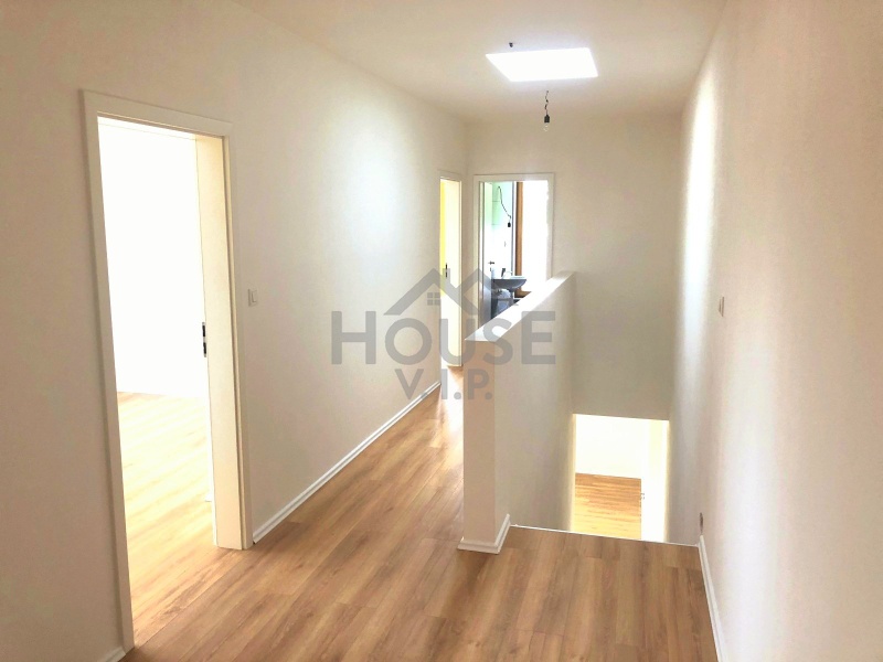 ?=Prodej domu Uh��n�ves Na �eperce chodna 1NP - (12004827)