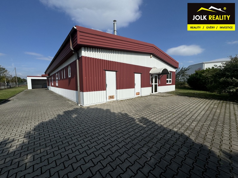 NIKOLA SUKENIKOVA JOLKREALITY PRONJEM BYTU KOMERNIHO PROSTORU OPAVA VTKOV