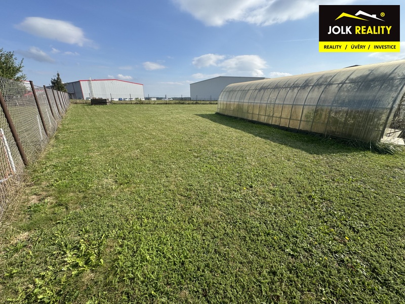 ?=NIKOLA SUKENIKOVA JOLKREALITY PRONJEM BYTU KOMERNIHO PROSTORU OPAVA VTKOV - (12010488)