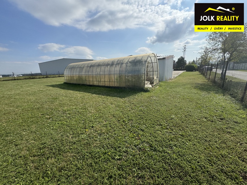 ?=NIKOLA SUKENIKOVA JOLKREALITY PRONJEM BYTU KOMERNIHO PROSTORU OPAVA VTKOV - (12010489)