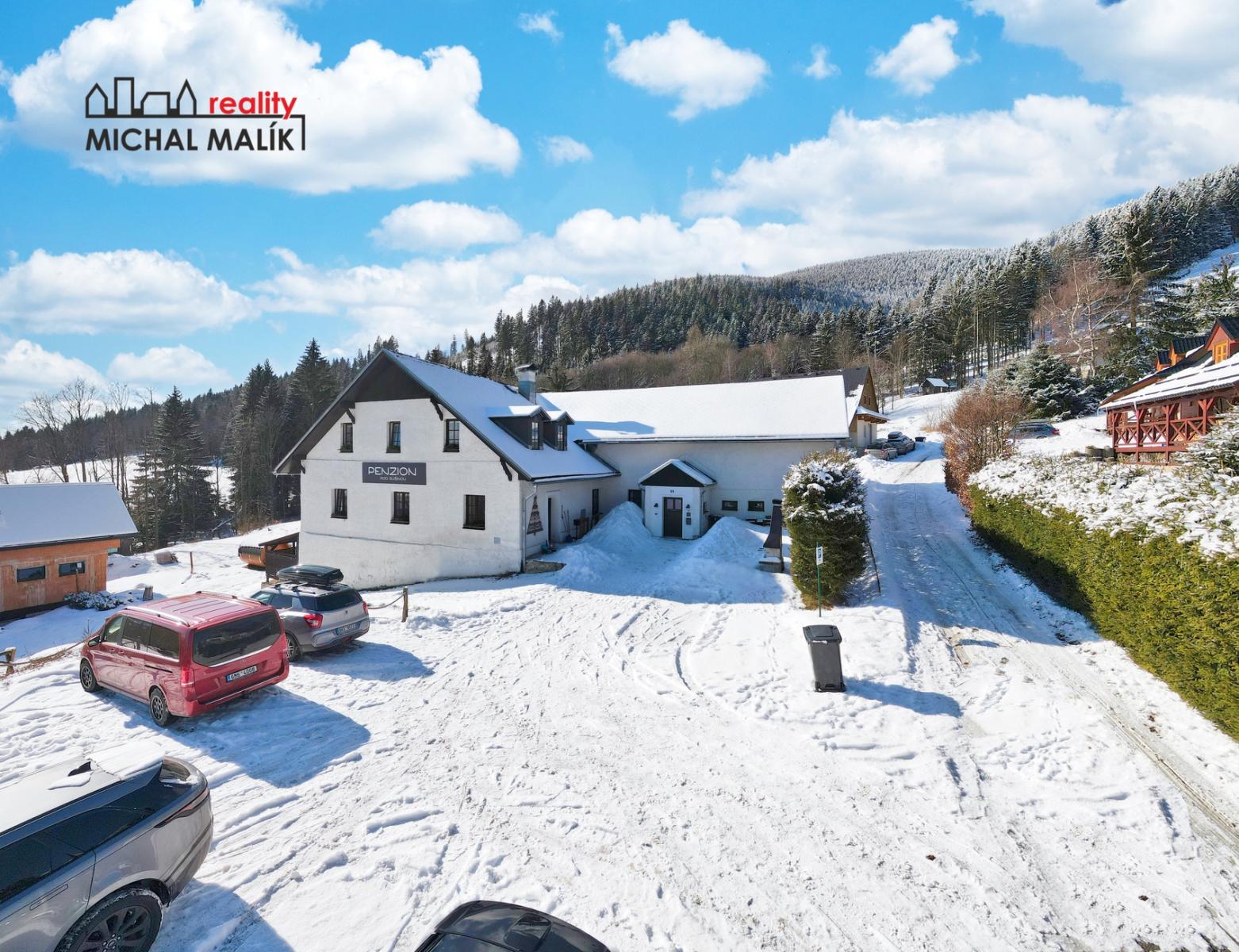 dji_fly_20250217_111842_471_1739963590653_pano (kopie).jpeg