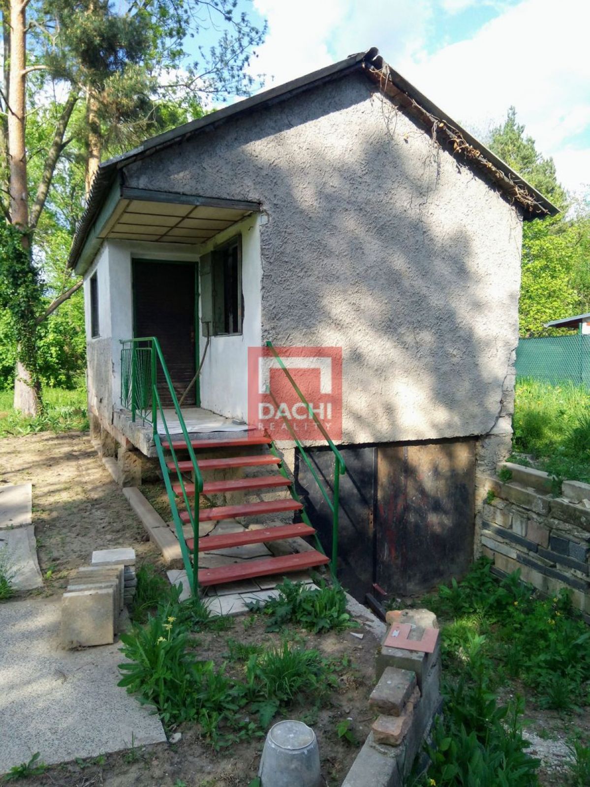 ?= - (12118025)