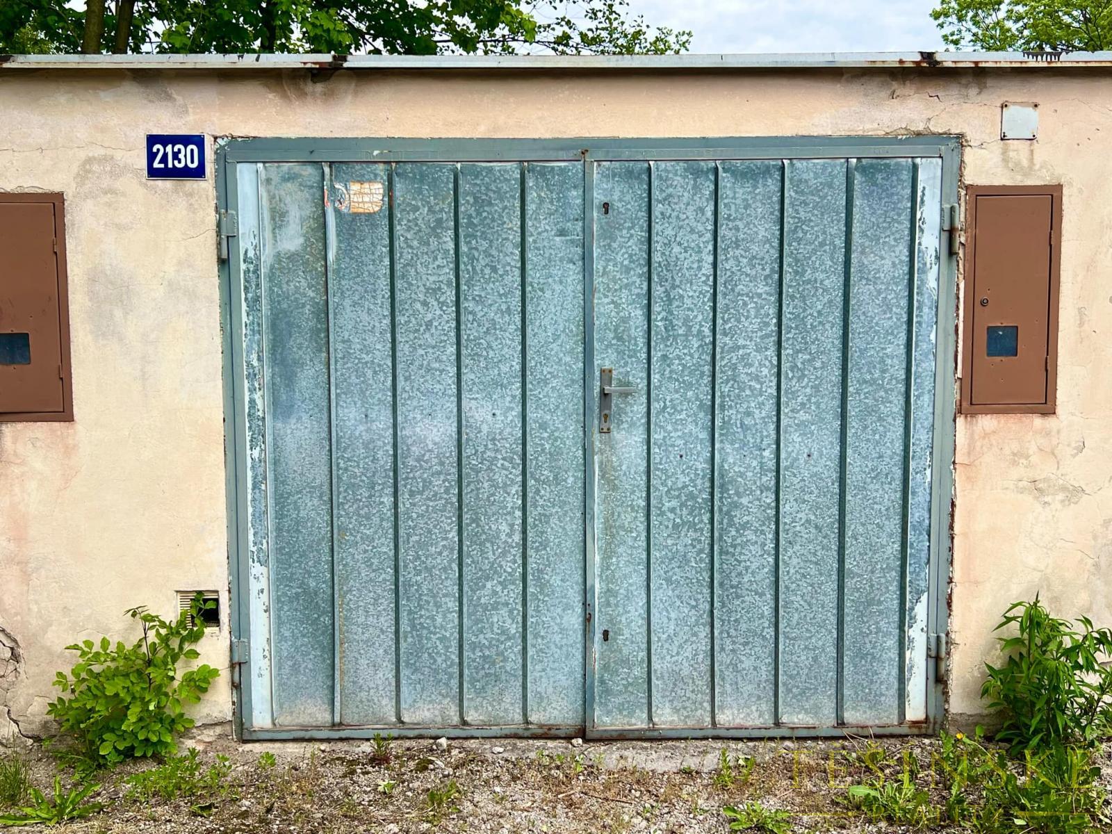 Prodej gare - ul. Pod Zvonek (4).jpeg