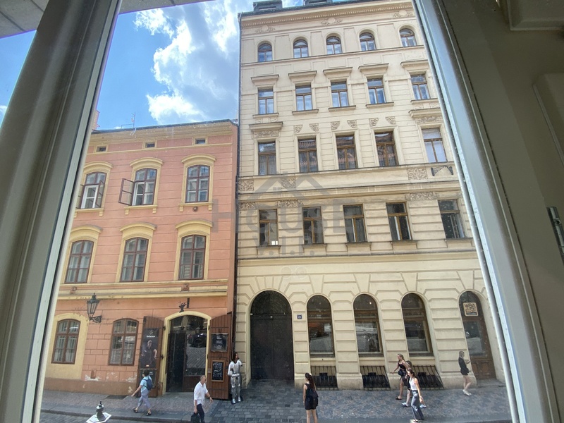 ?=V�hled - (12084355)