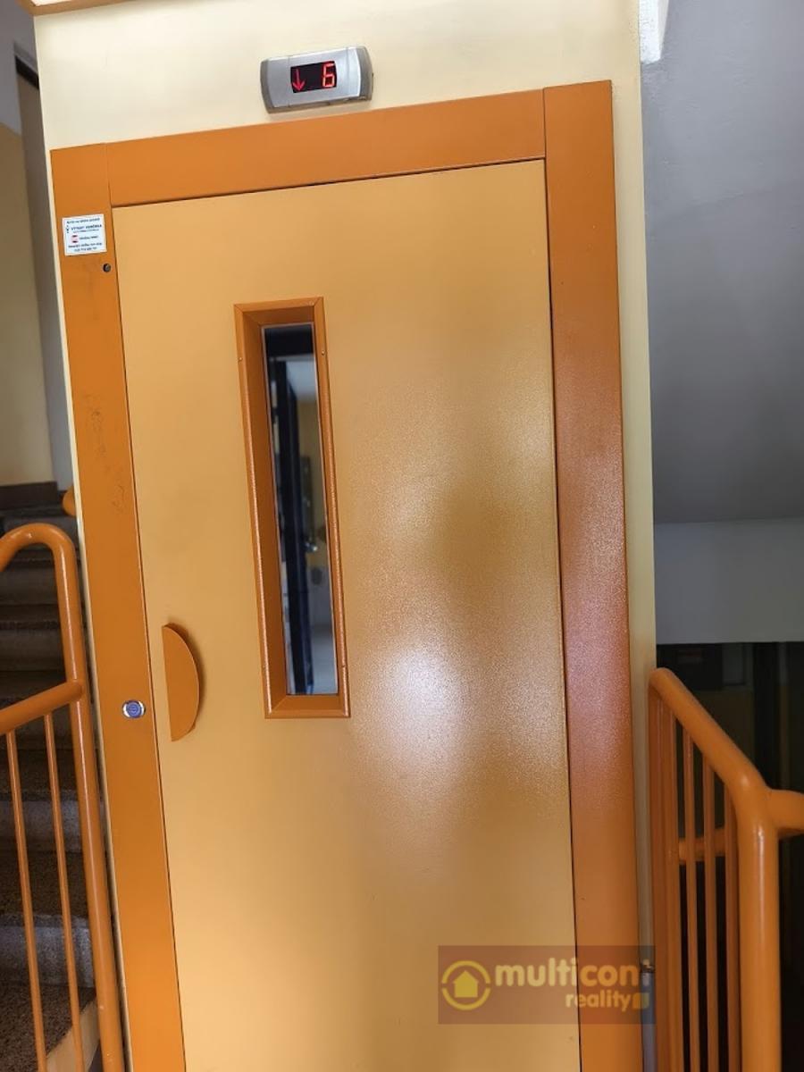 ?=33.jpg - (12087453)