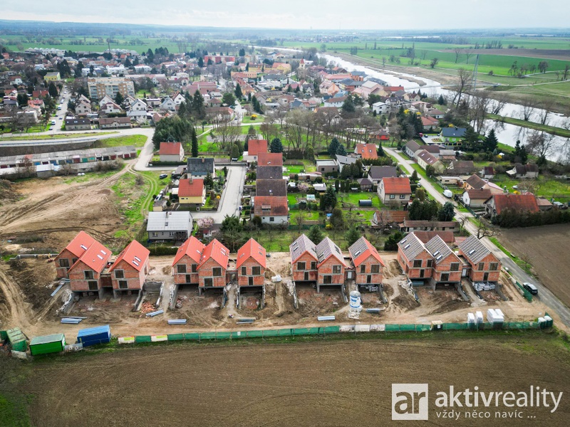 ?=DJI_0876 - (12228075)