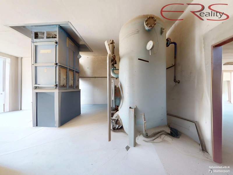 ?=bez vybaven� - (12099874)