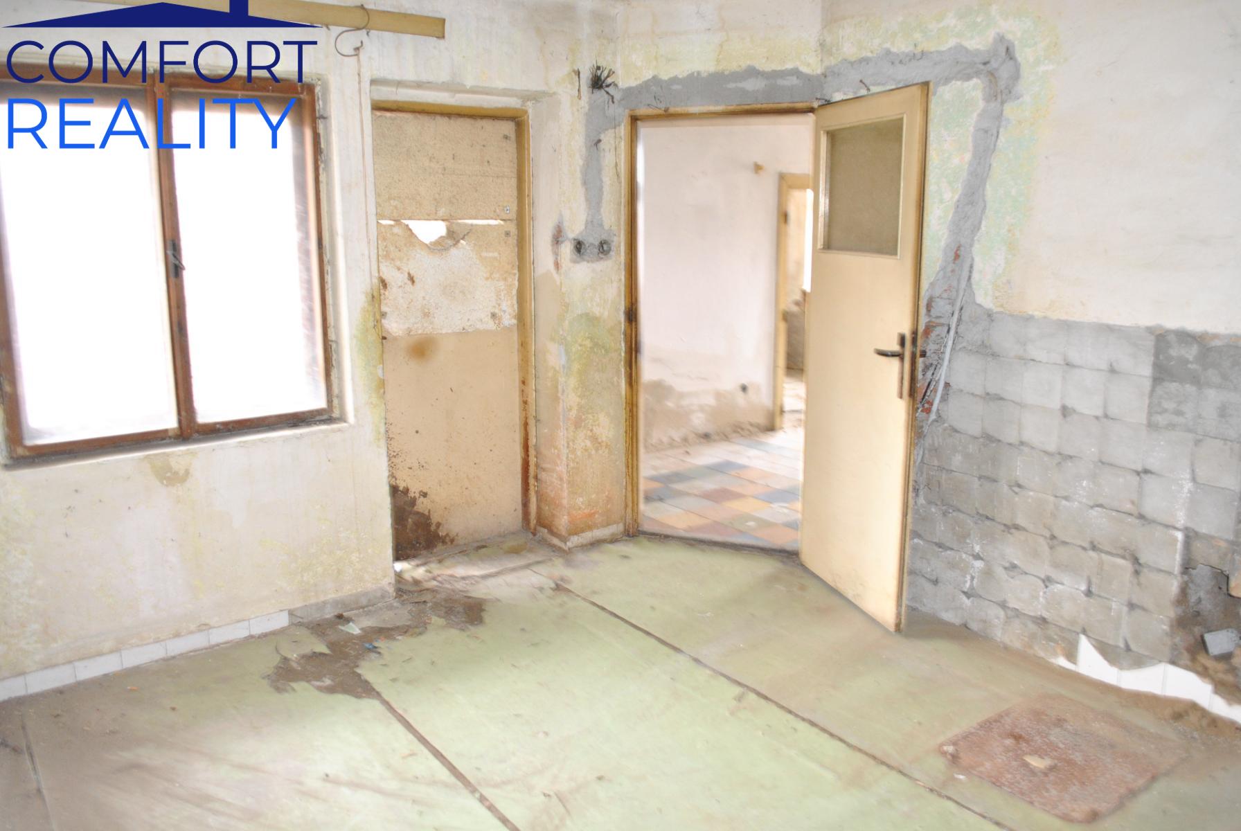 DSC_0052.JPG DSC_0052.JPG