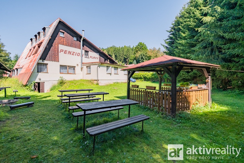 ?=7IV02495 - (12135133)