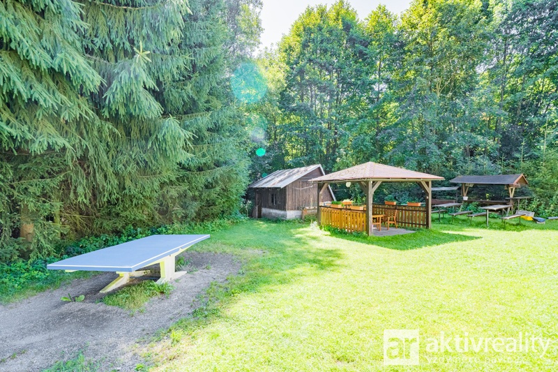 ?=7IV02492 - (12135153)