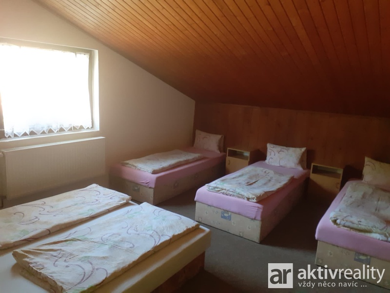 ?=74c3b3e3-4bc4-4d1e-a07b-def9f76c144c - (12135161)