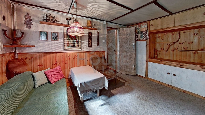 ?=Bedroom (27) - (12138342)