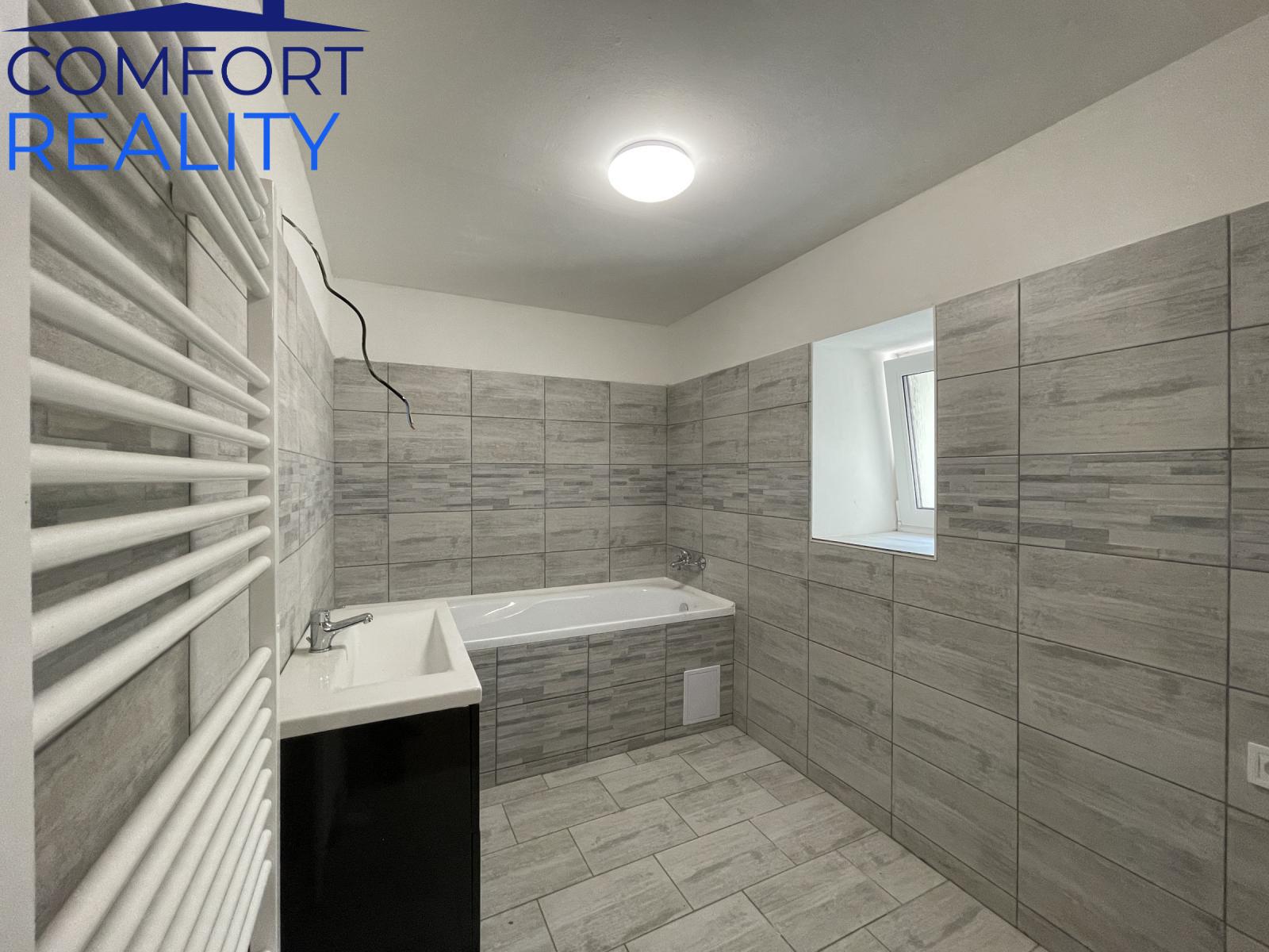 ?=IMG_0985.JPG - (12174823)