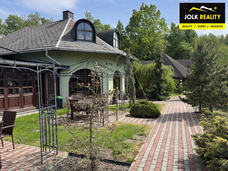 ?=IMG_0898 - (12139636)