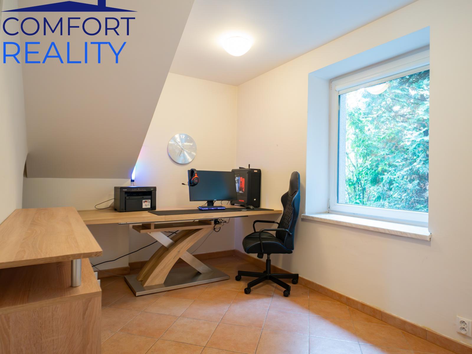 ?=HlucinFoto-5.jpg - (12149764)