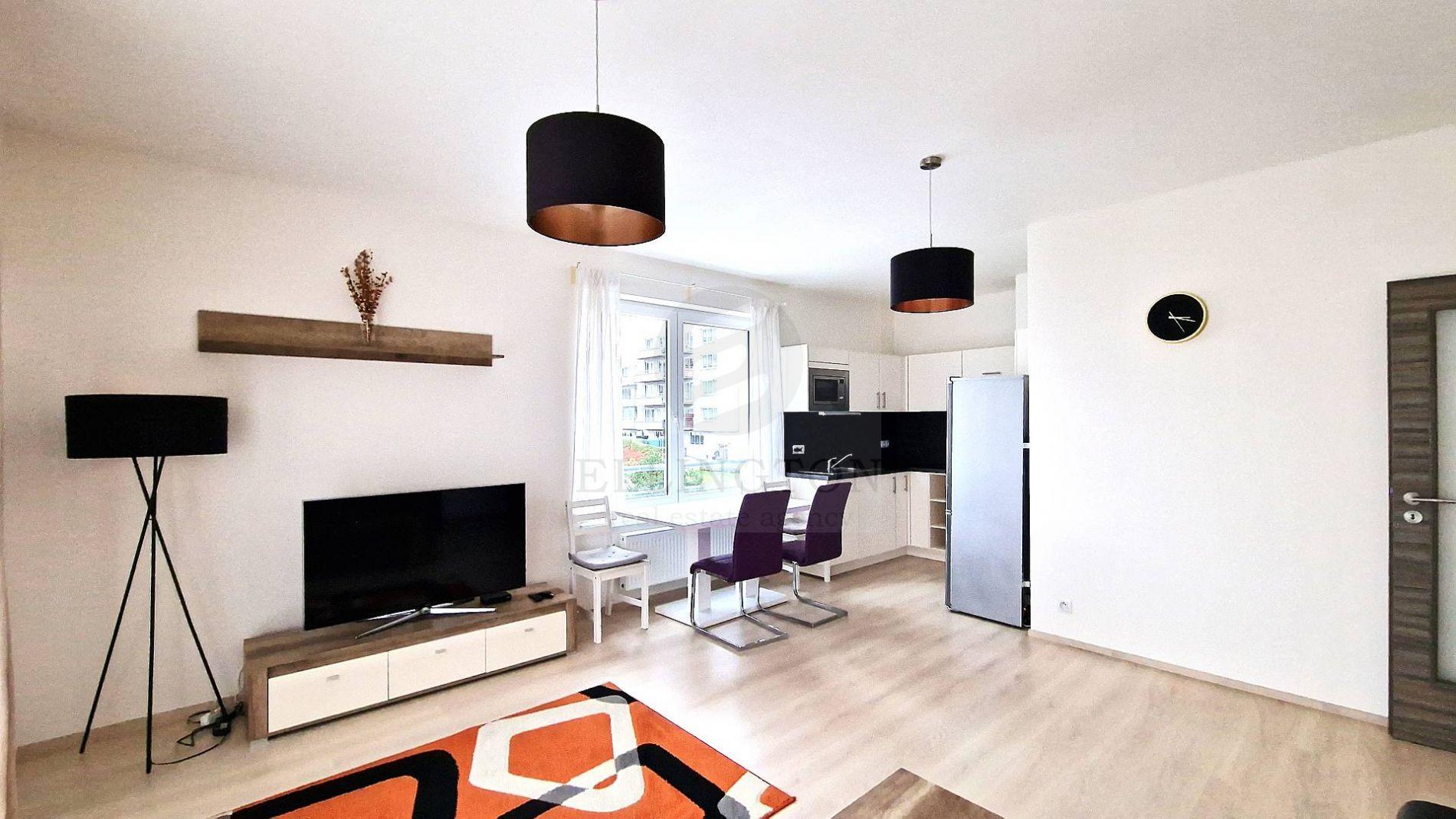 ?=20231108_151752.jpg - (12160050)