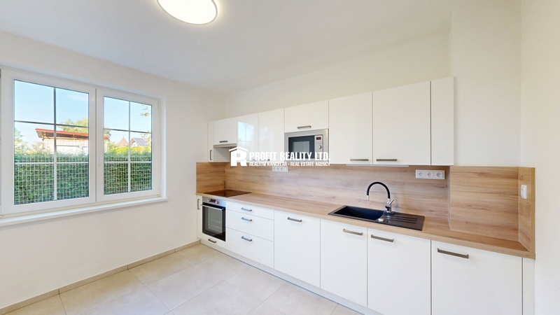 ?=09222025_103818 - (12161357)