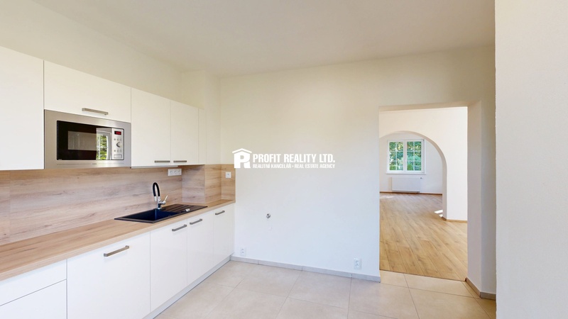 ?=09222025_103909 - (12161358)