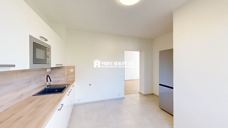 ?=09222025_103734 - (12161361)