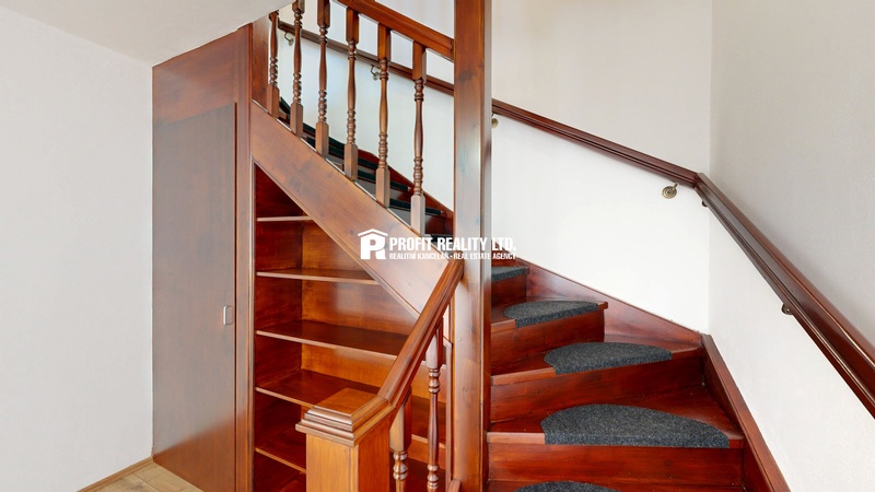 ?=09222025_104303 - (12161364)