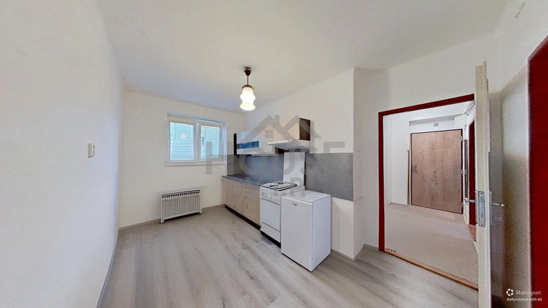 ?=10-Klostermannova-10042025_103904_defurnished - (12164442)