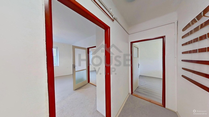 ?=10-Klostermannova-10042025_104217_defurnished - (12164447)