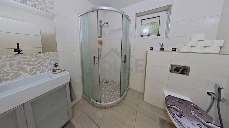 ?=prodej-rodinneho-domu-246-m2-zdiby-premysleni-6705cc - (12166669)