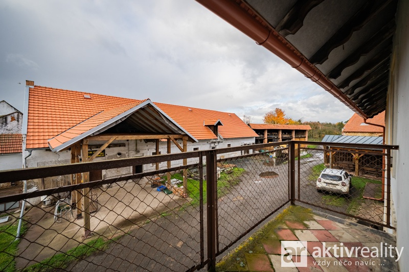 ?=7IV06351 - (12167234)