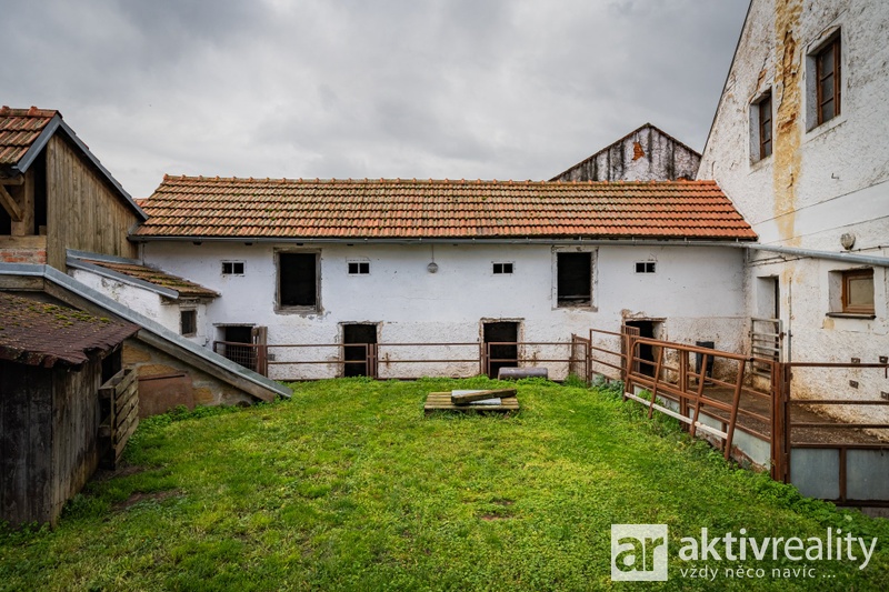 ?=7IV06315 - (12167241)