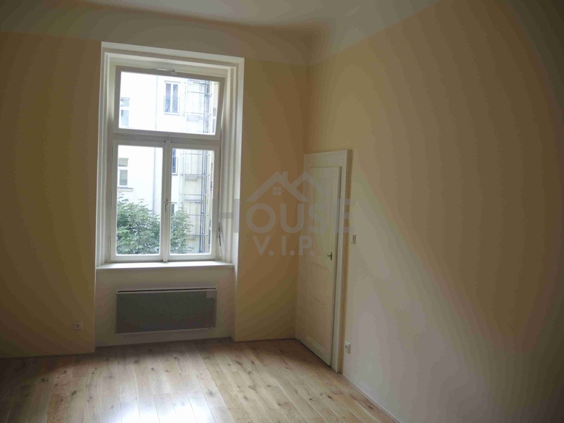 ?=Lo�nice s komorou - (12204042)